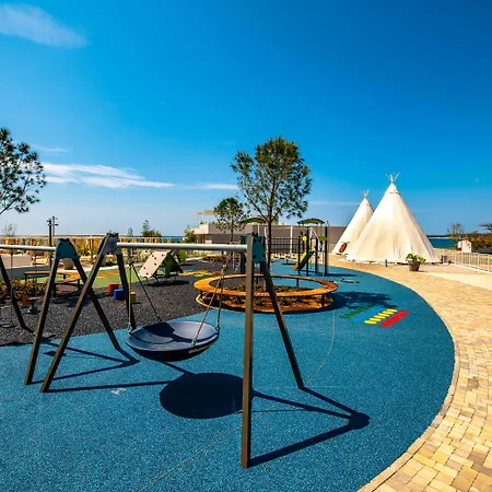 Arena Grand Kazela Camping Homes-3